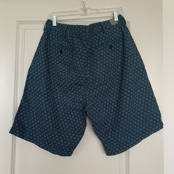 J. Crew 11" Club Short in Starburst - Picture 11 of 13